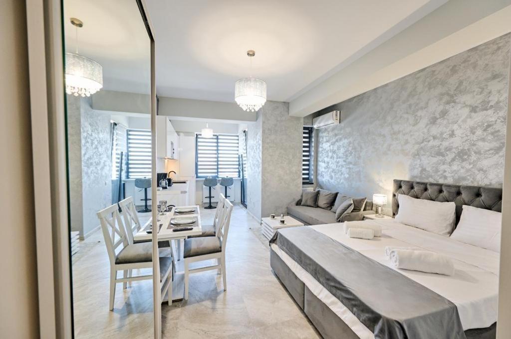 Studio 704 Mamaia N Navodari Inside 5 Stars Resort First Line To The Sea Exterior photo